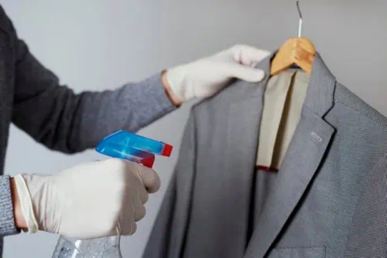 干洗能去除衣服上的食物污渍吗?